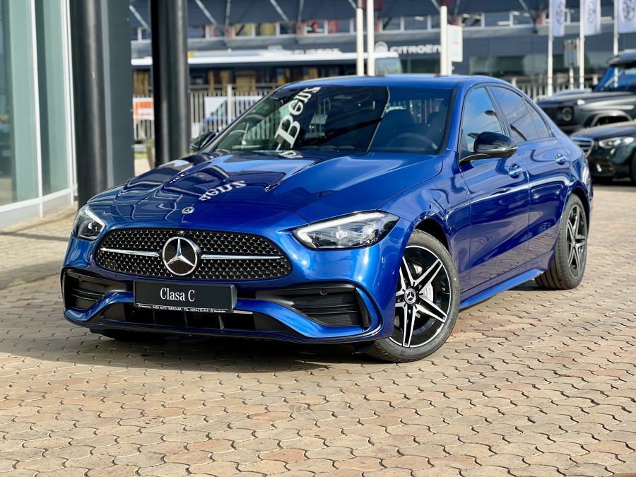 59d925d75340d64d31d5ce71bf6ceaf4_XL Mercedes-Benz C 220d 4MATIC — изображение 1